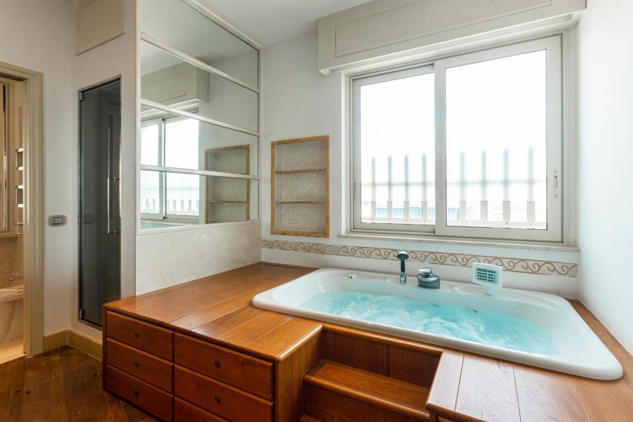 Ostia Holiday Boutique Spa エクステリア 写真